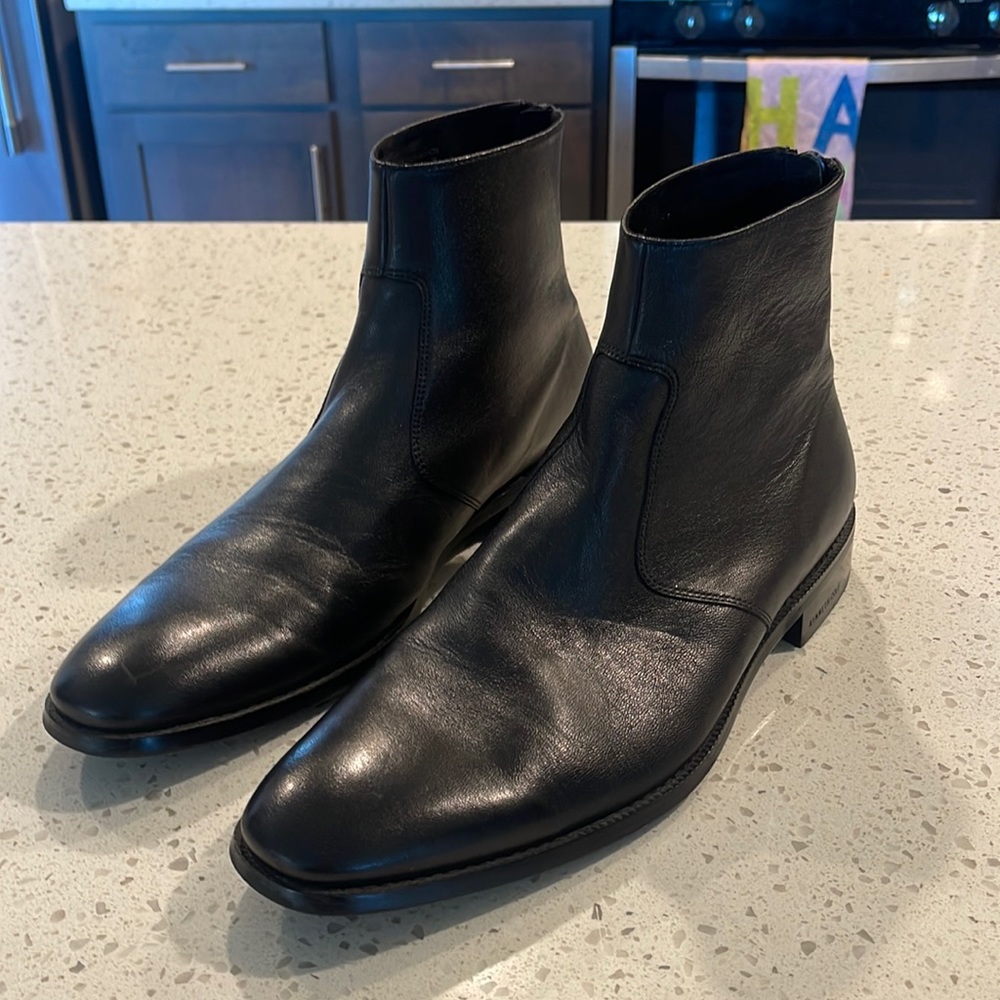 Kenneth Cole boots